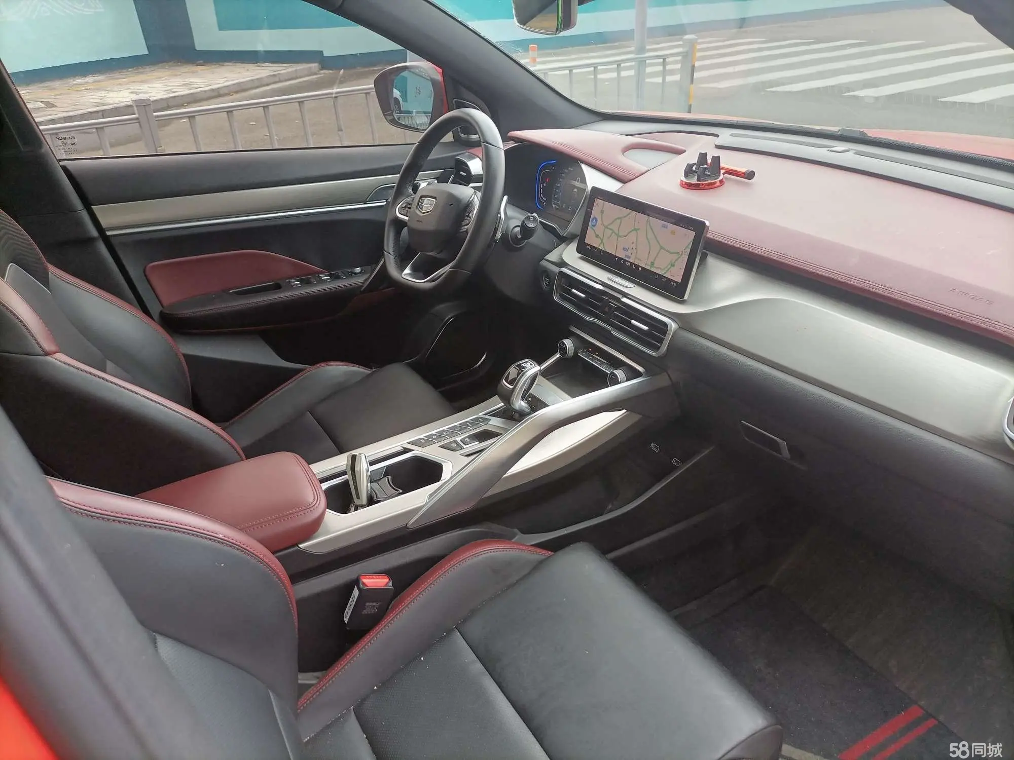 GEELY Coolray 2019 car image #7