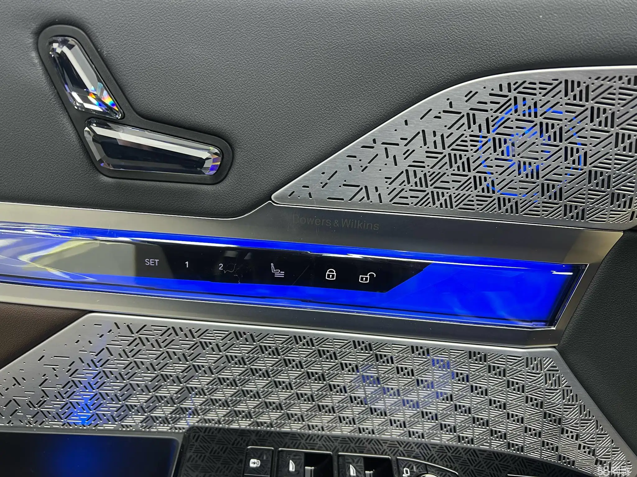 BMW 7 Series 2023 #7 BMW 7 Series 2023 car image #7