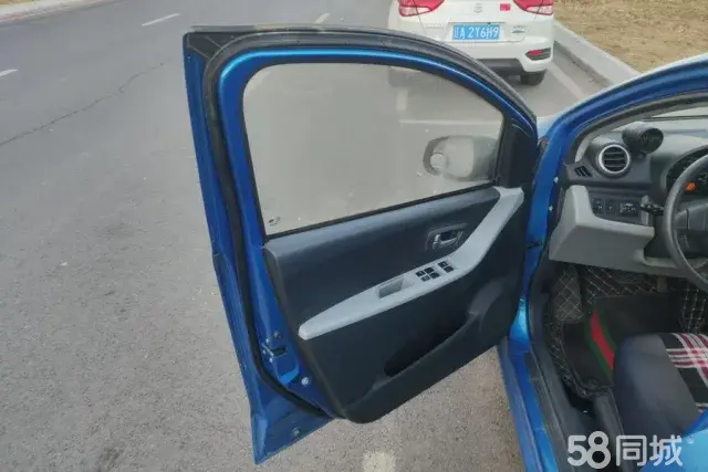 Suzuki Alto 2014 изображение автомобиля #7