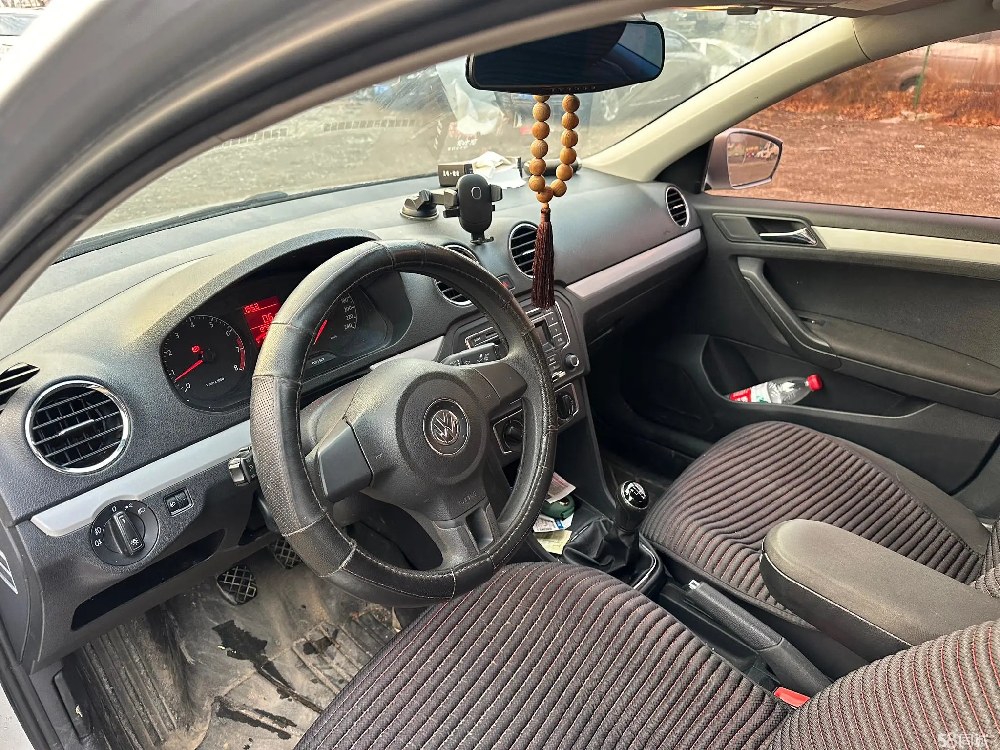 Volkswagen Jetta 2015 #7 Volkswagen Jetta 2015 изображение автомобиля #7