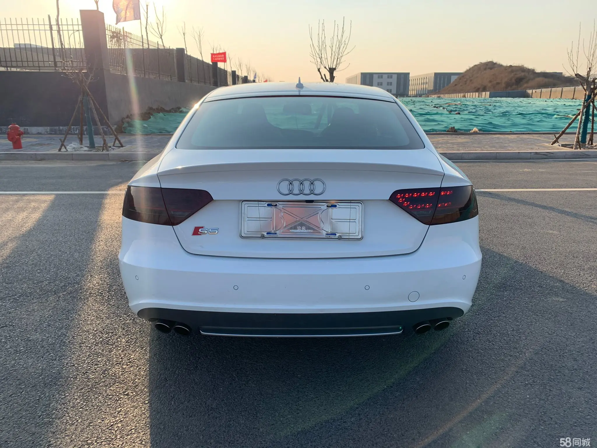 Audi S5 2011 car image #7