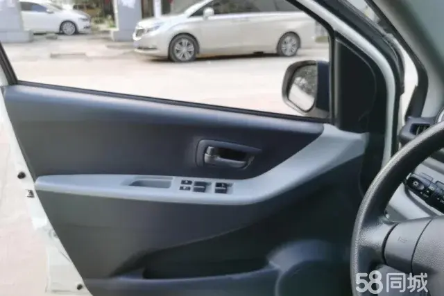 Suzuki Alto 2014 imagem de carro #7