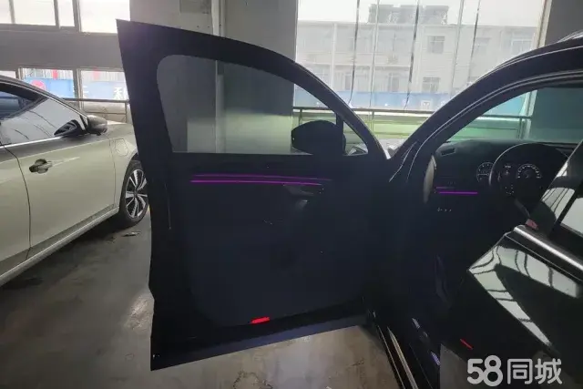 Volkswagen Touareg 2022 car image #7