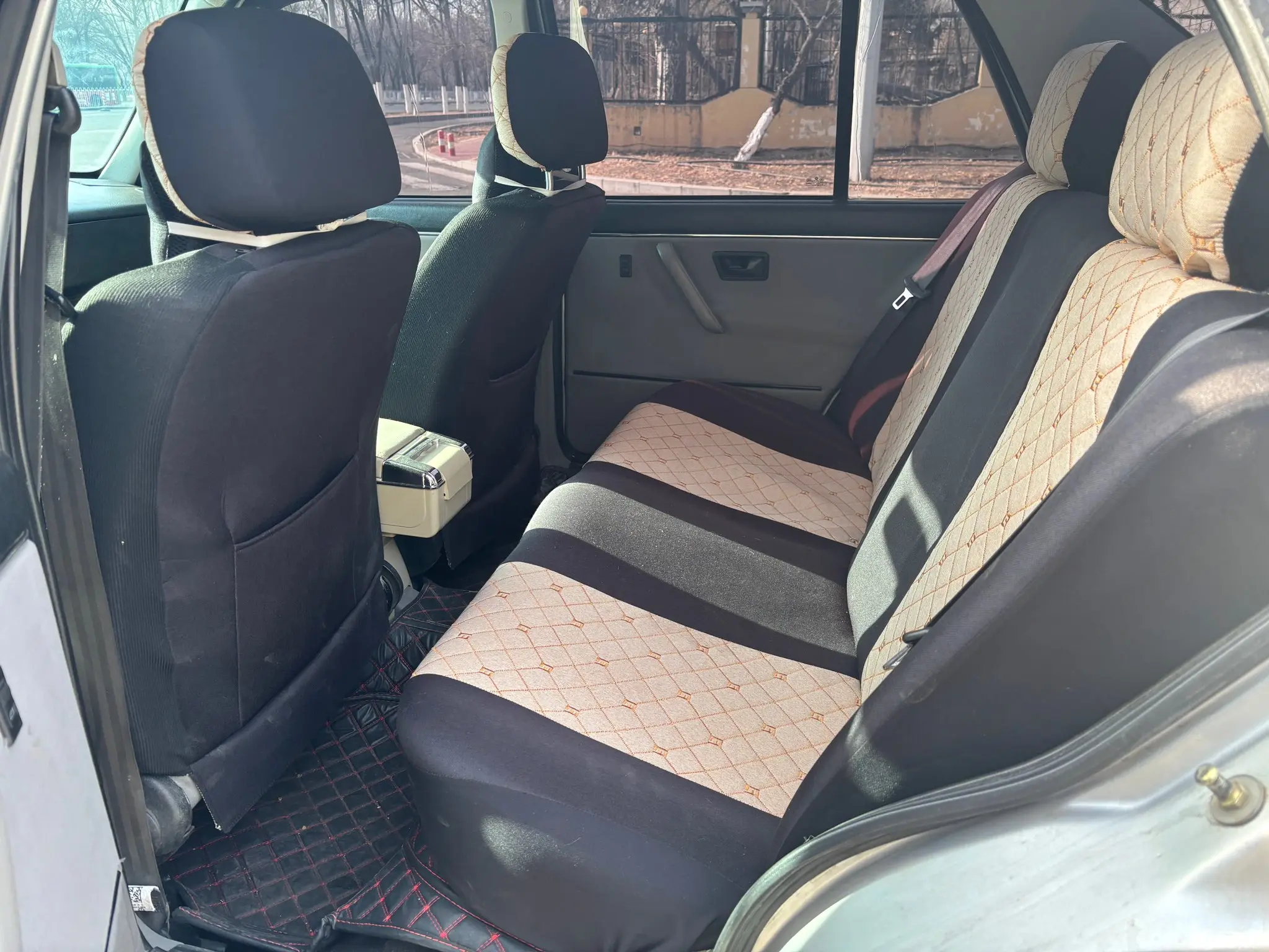 Volkswagen Jetta 2012 immagine di auto #7