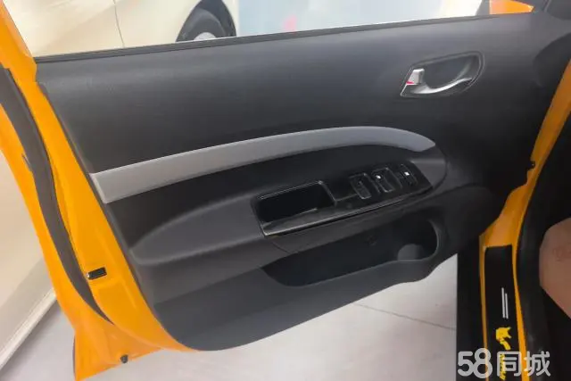 Kia KX1 2018 immagine di auto #7