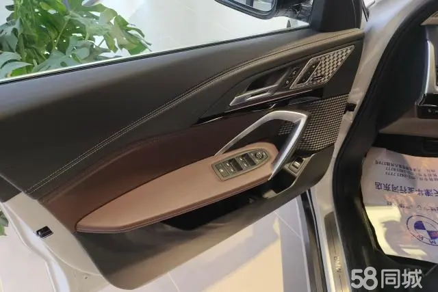 BMW X1 2024 car image #7