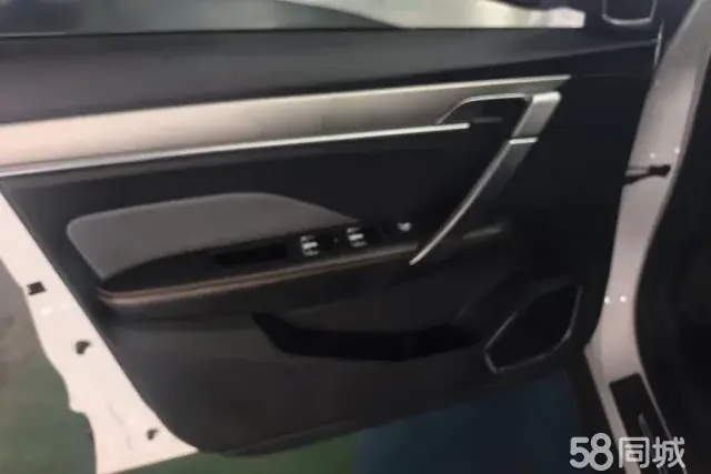 GEELY Coolray 2023 car image #7