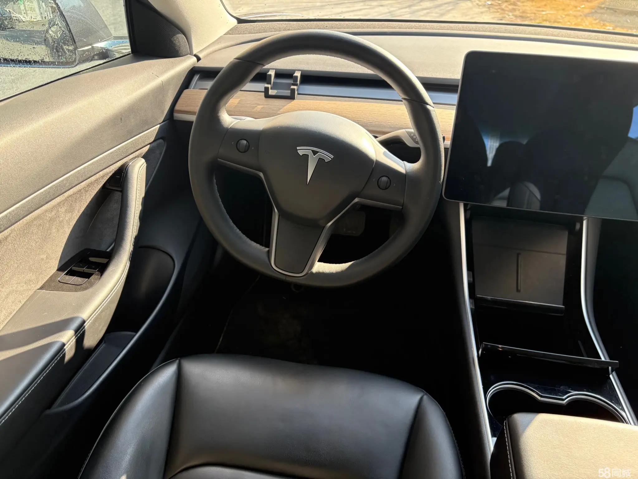 Tesla Model 3 2020 immagine di auto #7