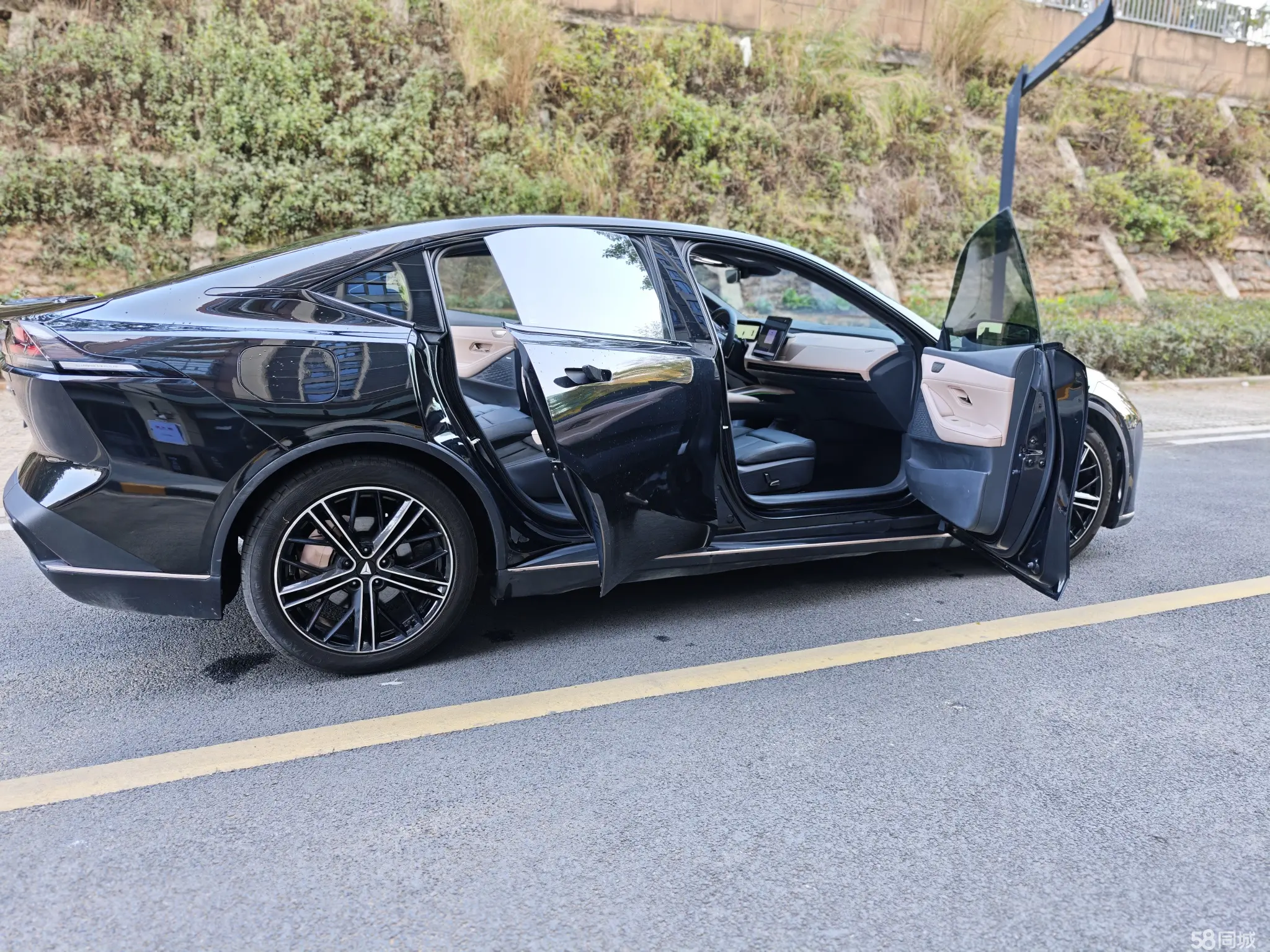 Deepal SL03 2022 car image #7