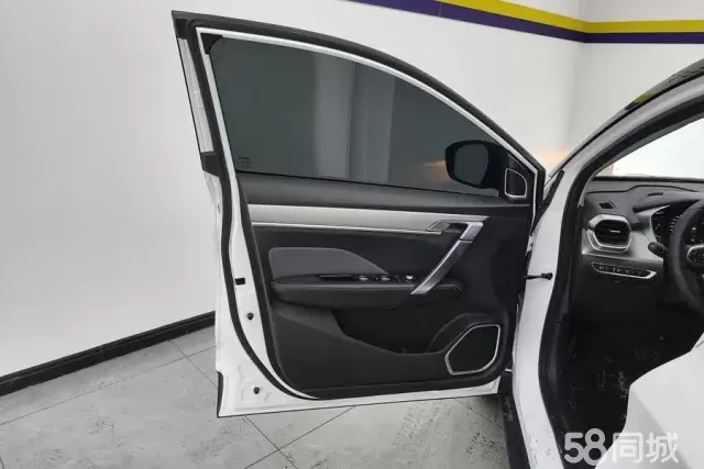 GEELY Coolray 2024 #7 GEELY Coolray 2024 car image #7