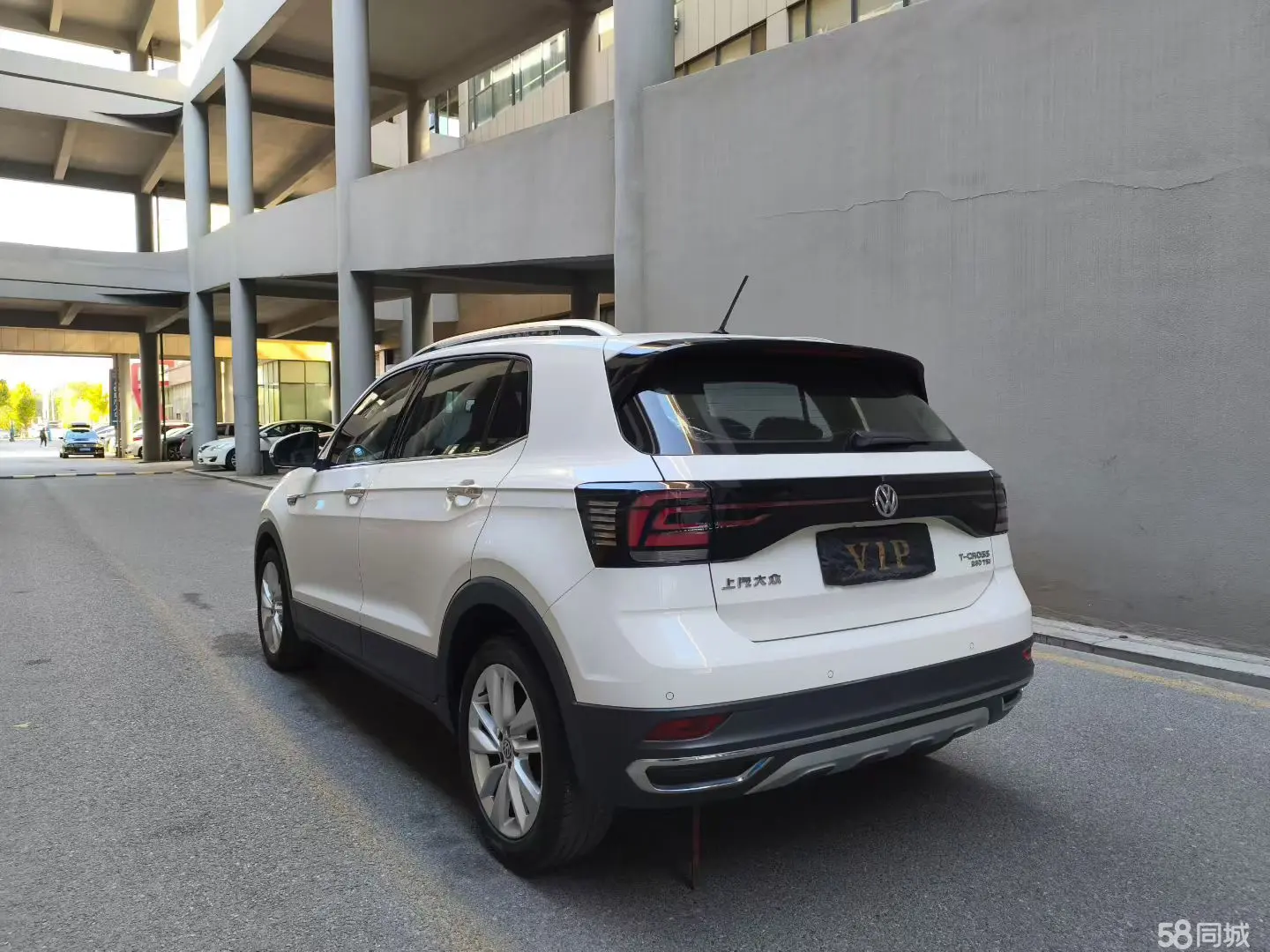 Volkswagen T-Cross 2019 immagine di auto #7