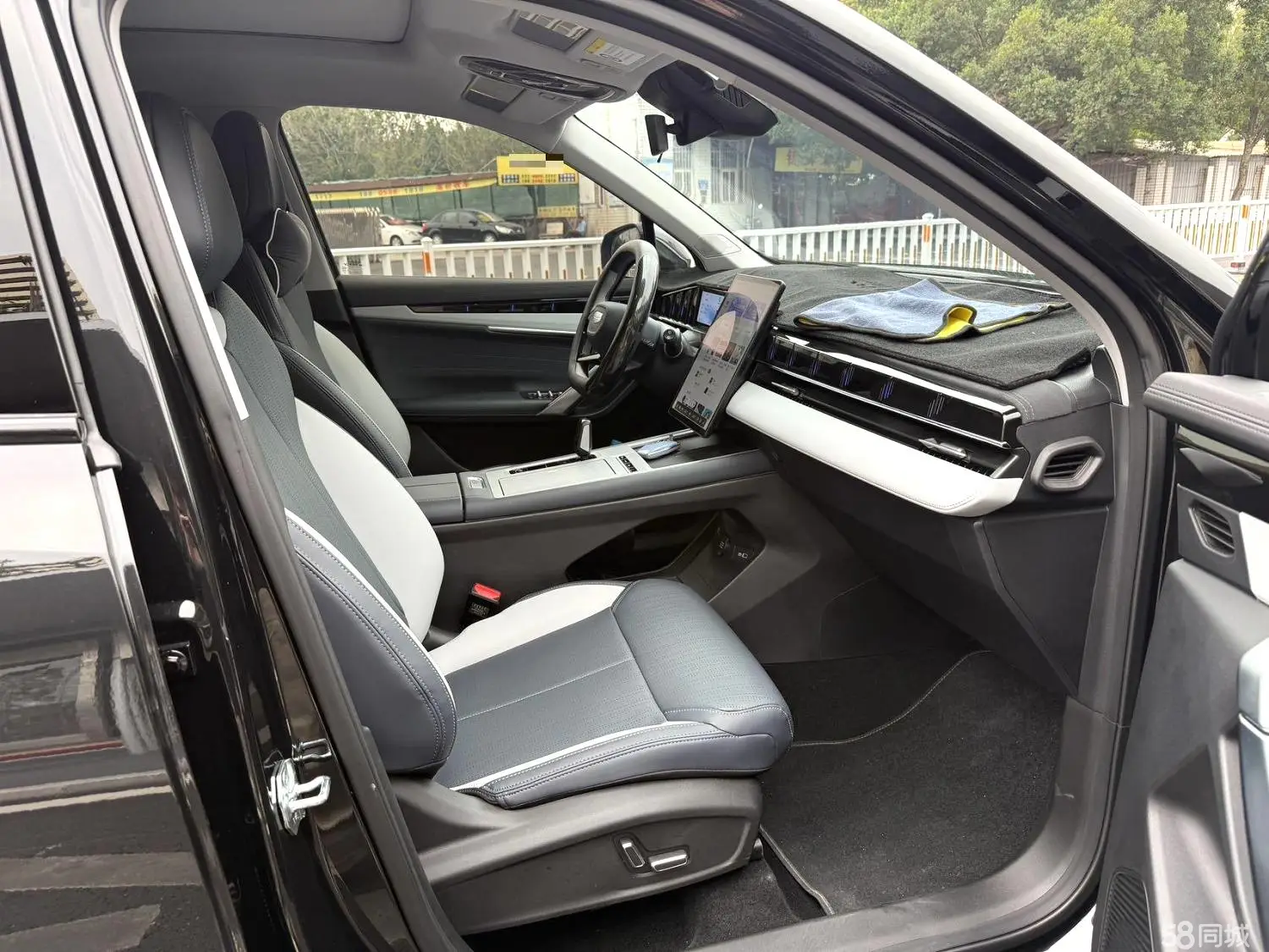 GEELY Boyue L 2024 #7 GEELY Boyue L 2024 car image #7