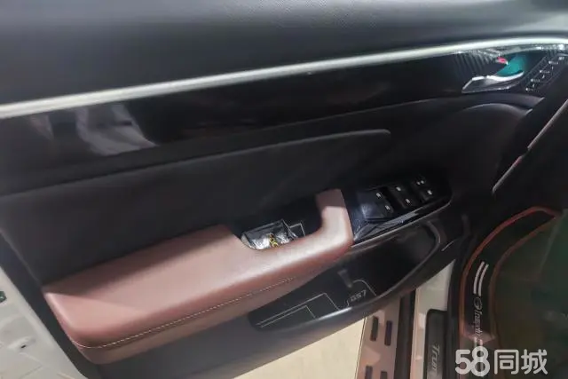 GAC Trumpchi GS7 2018 car image #7