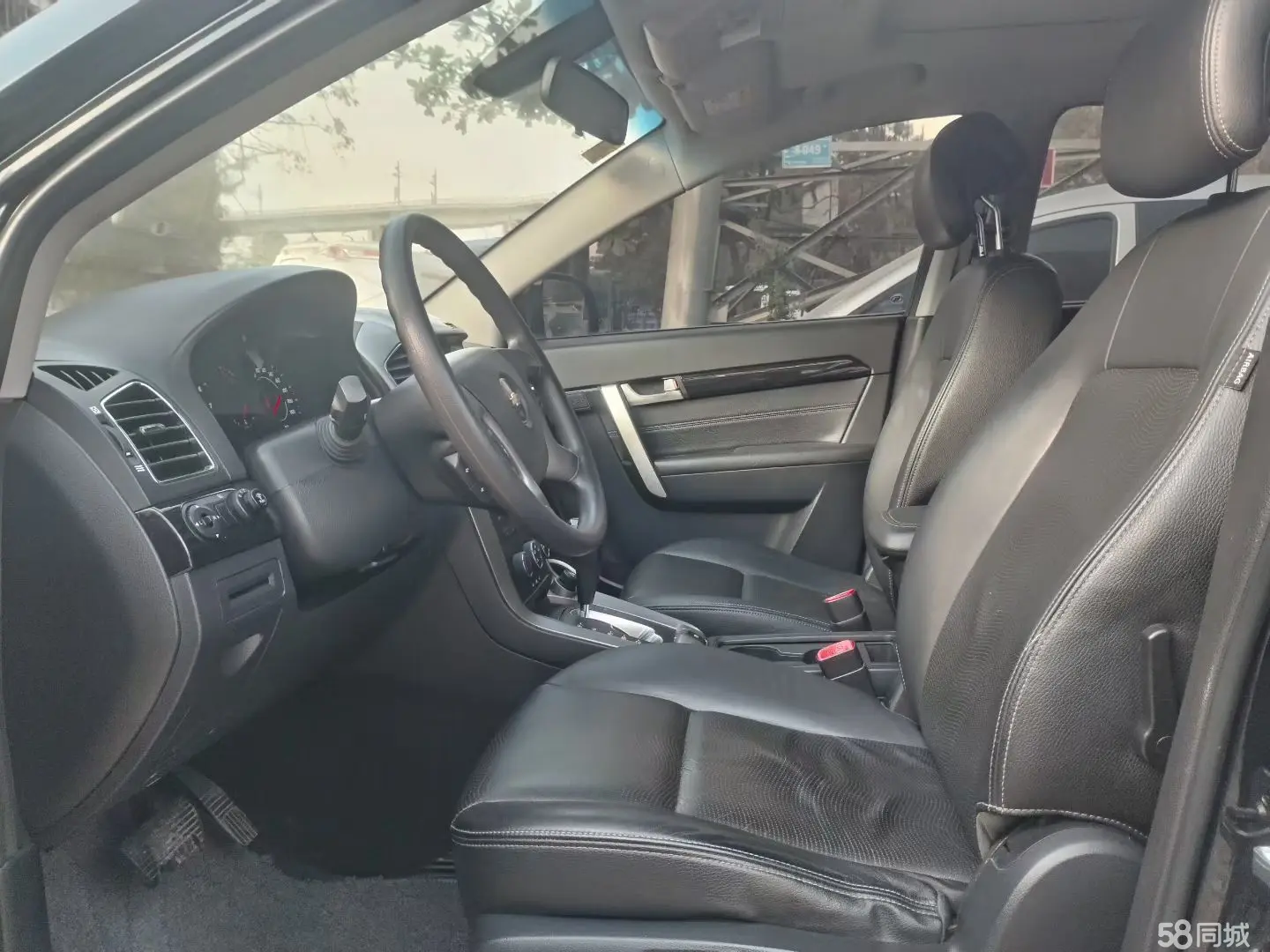 Chevrolet Captiva 2015 car image #7