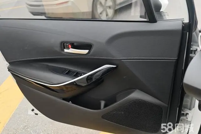 Toyota Corolla 2025 car image #7