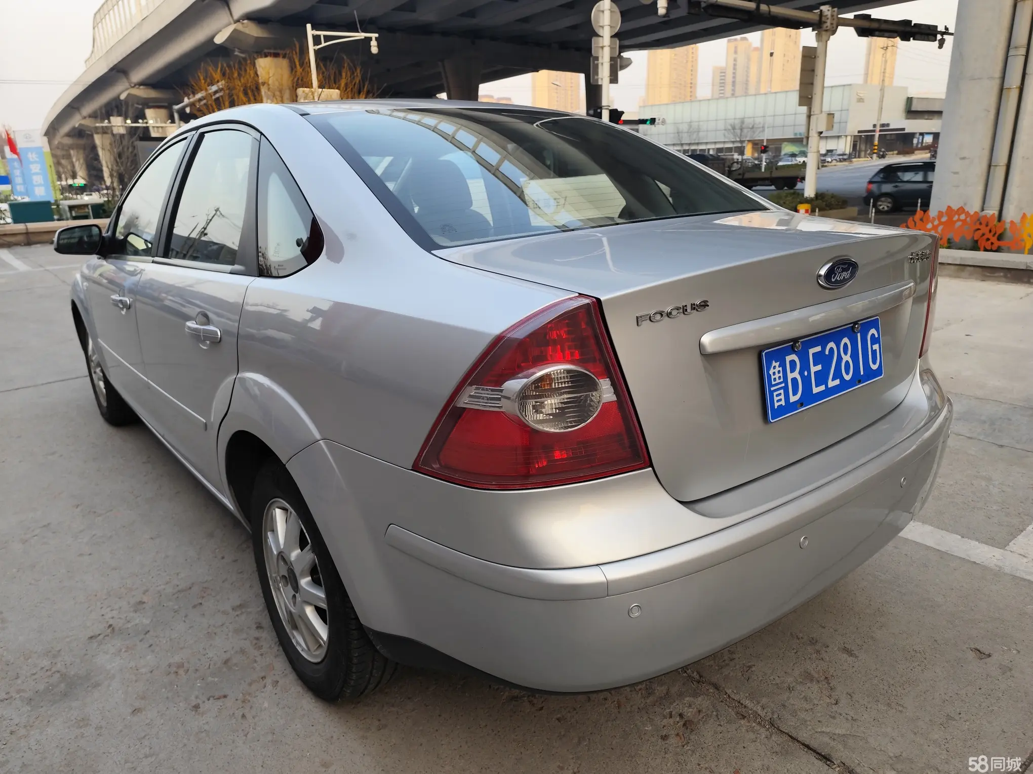 Ford Focus 2006 image de voiture #7