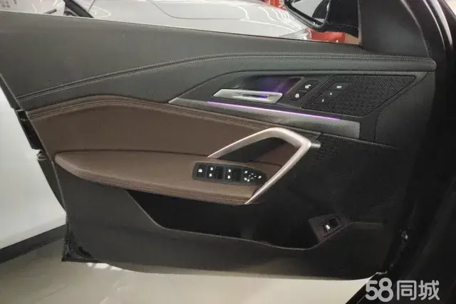 BMW X1 2024 car image #7