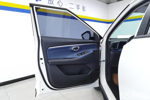 GAC Trumpchi GS3 2025 #7 GAC Trumpchi GS3 2025 car image #7