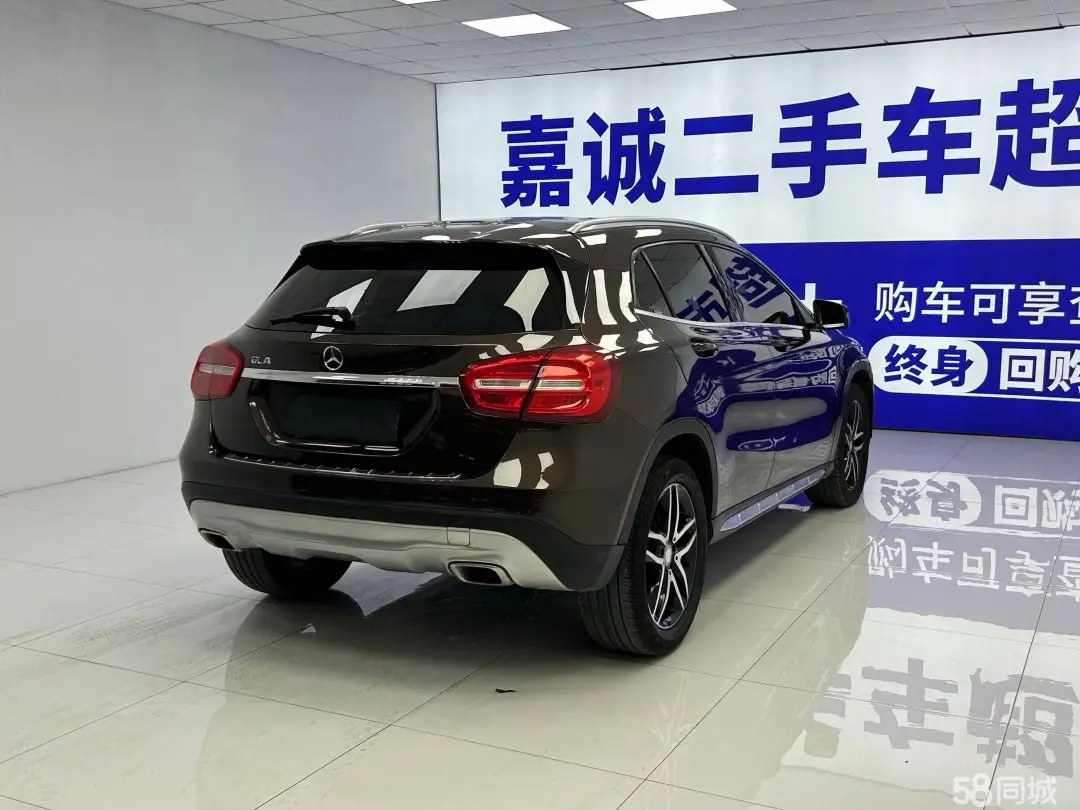 Mercedes-Benz GLA Class 2015 car image #7