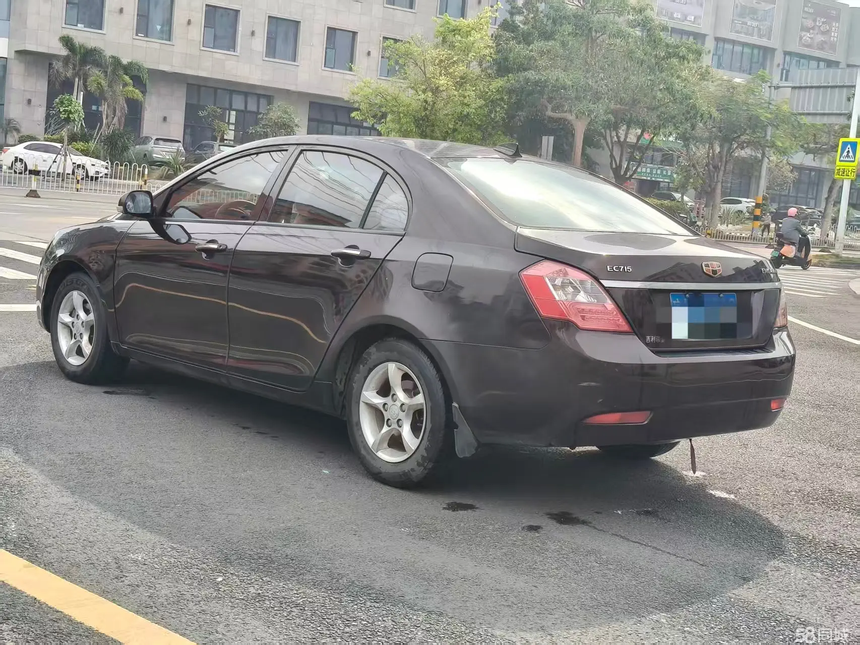 GEELY Emgrand Classic 2013 immagine di auto #7