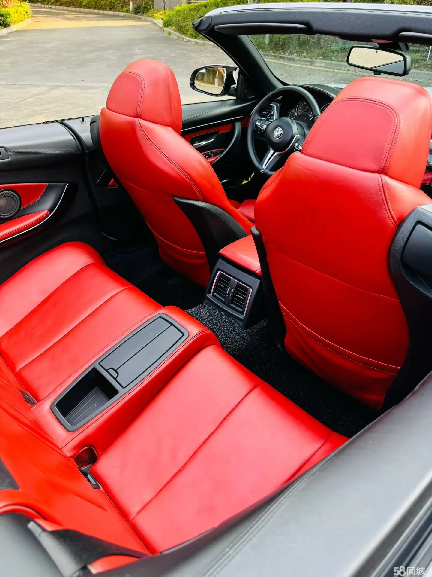 BMW M4 2018 imagem de carro #7