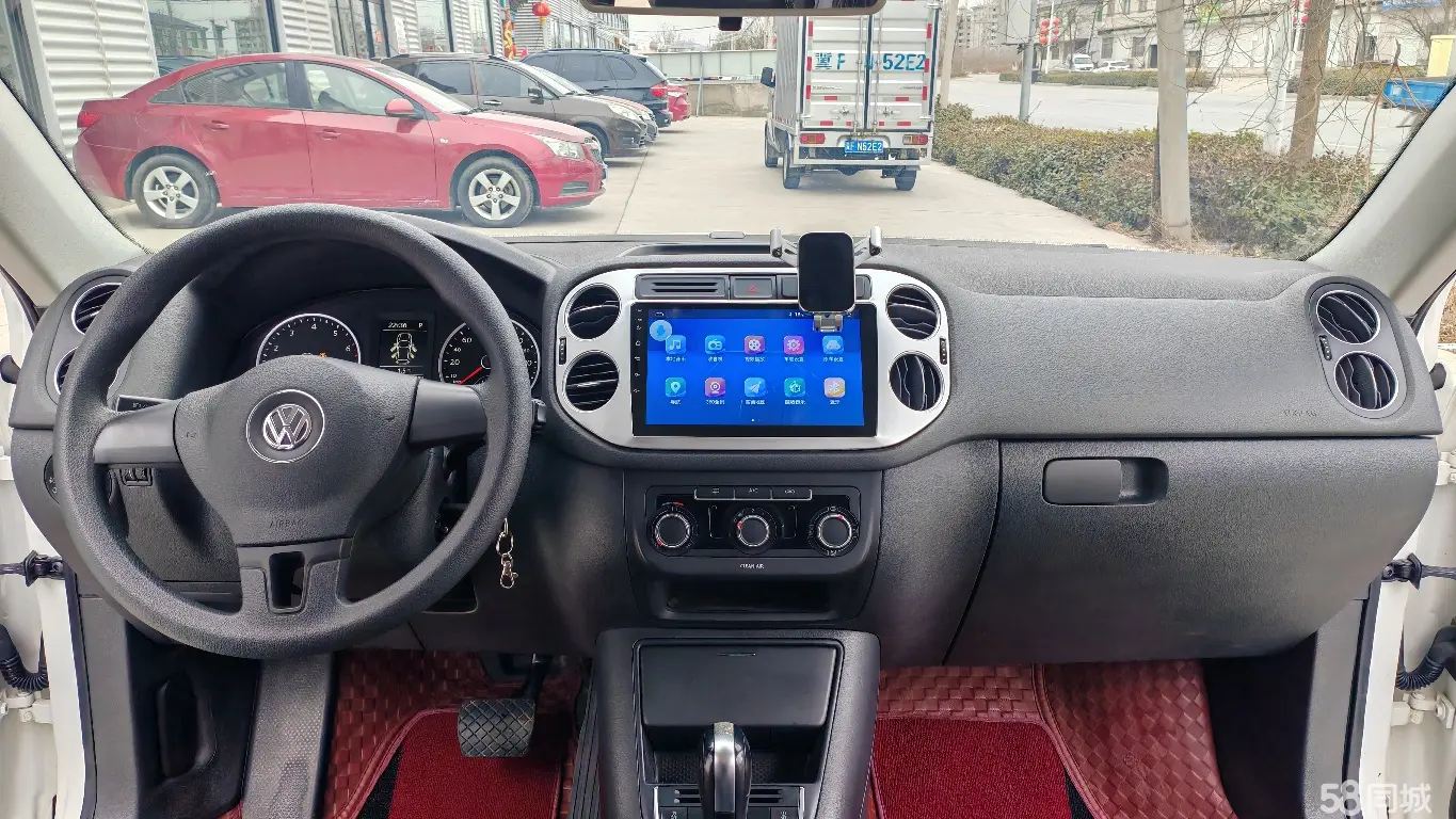 Volkswagen Tiguan 2019 صورة سيارة #7