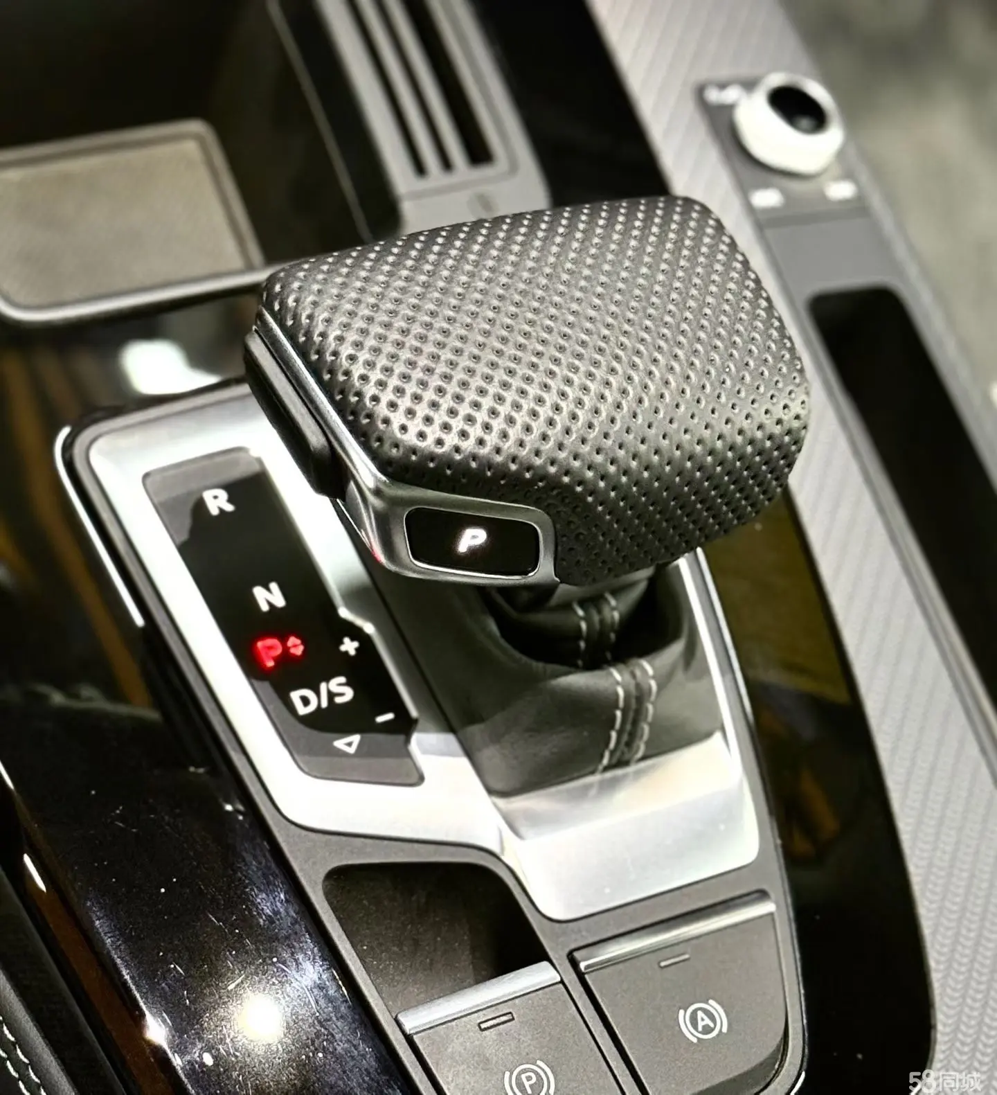 Audi Q5L 2025 #7 Audi Q5L 2025 car image #7