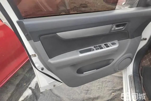 Suzuki Swift 2015 #7 Suzuki Swift 2015 car image #7