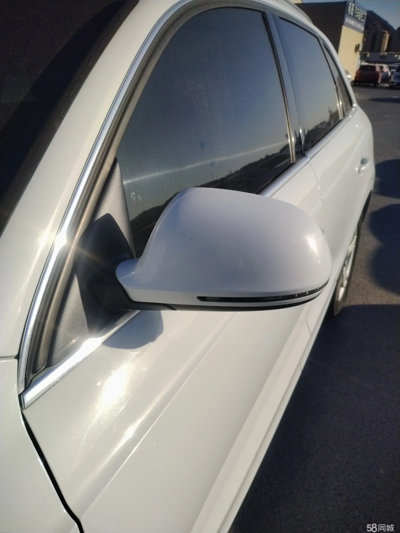 Audi Q3 2016 car image #7