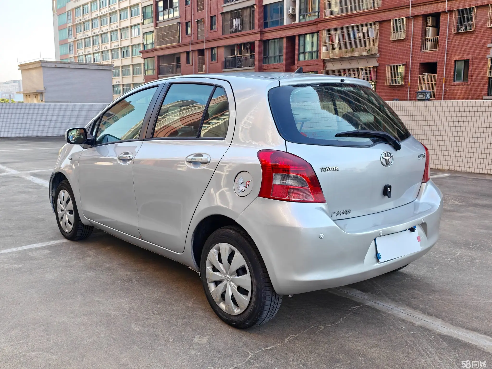 Toyota Yaris 2011 imagen de coche #7