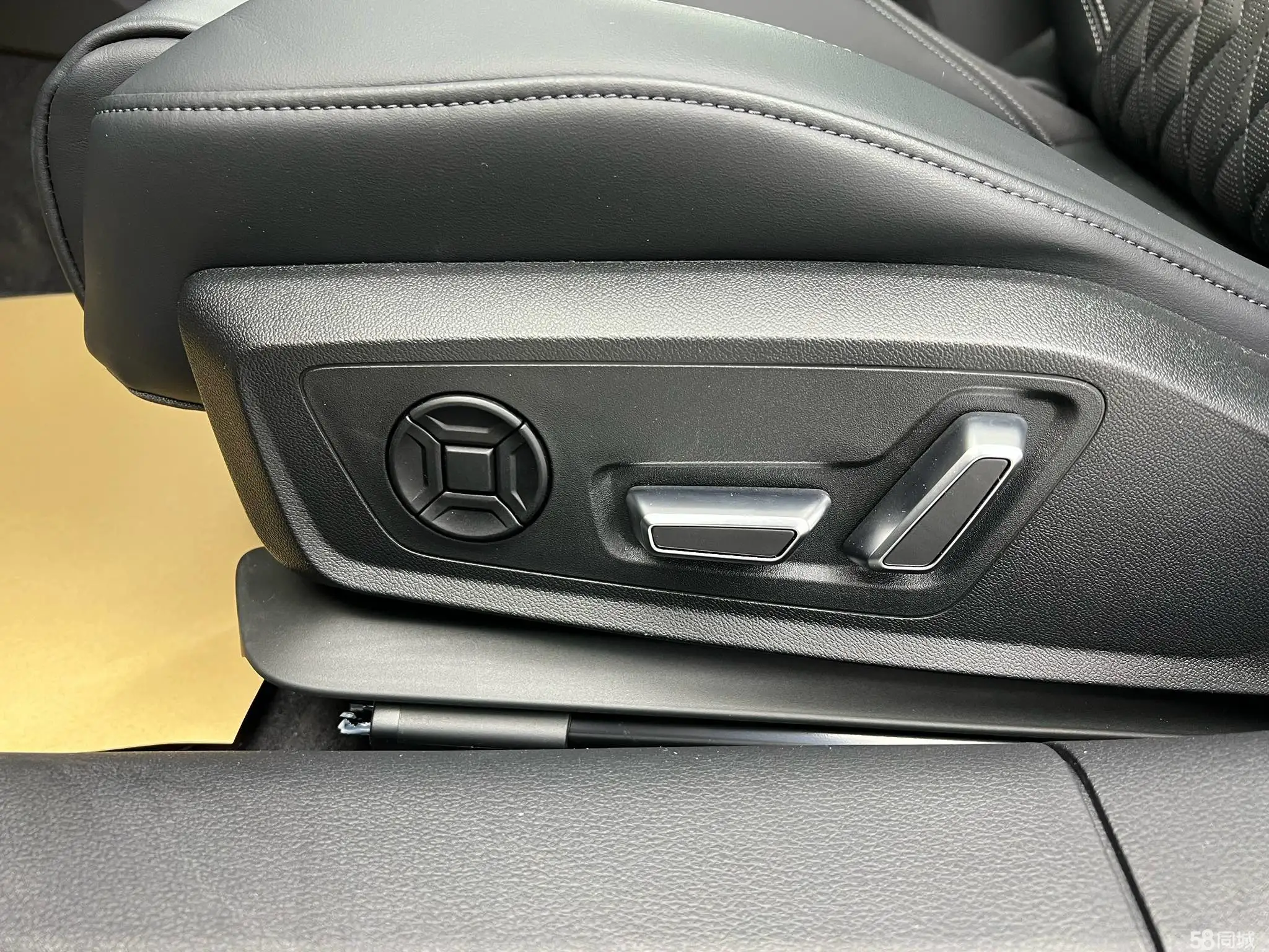 Audi A6L 2025 car image #7