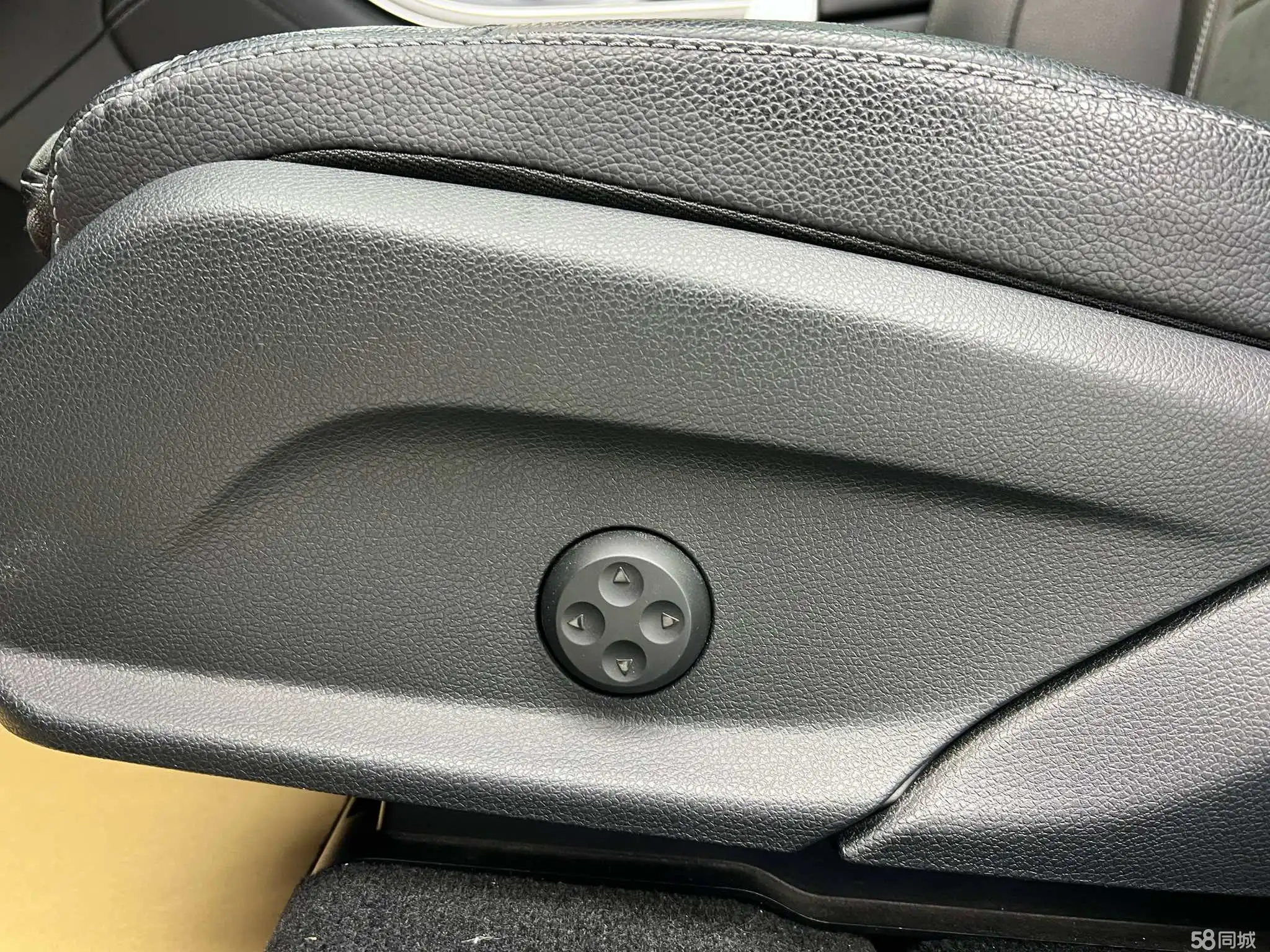 Mercedes-Benz GLC AMG 2019 car image #7