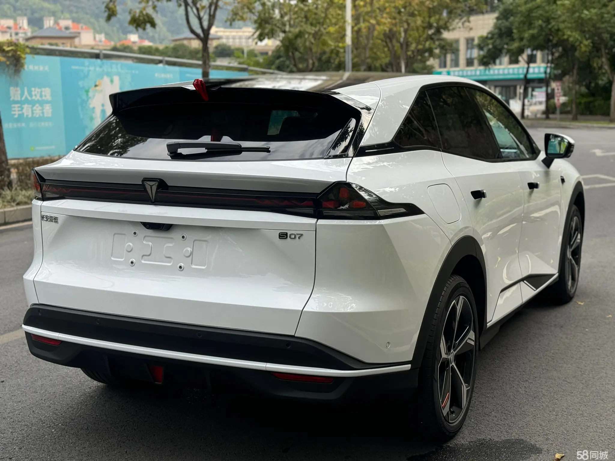 Deepal S07 2025 car image #7