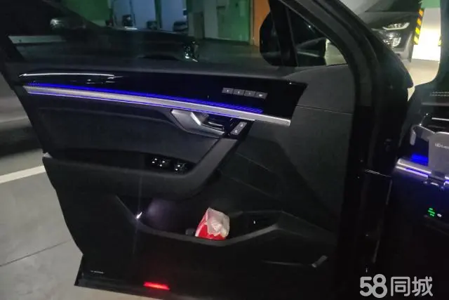 Volkswagen Touareg 2022 car image #7