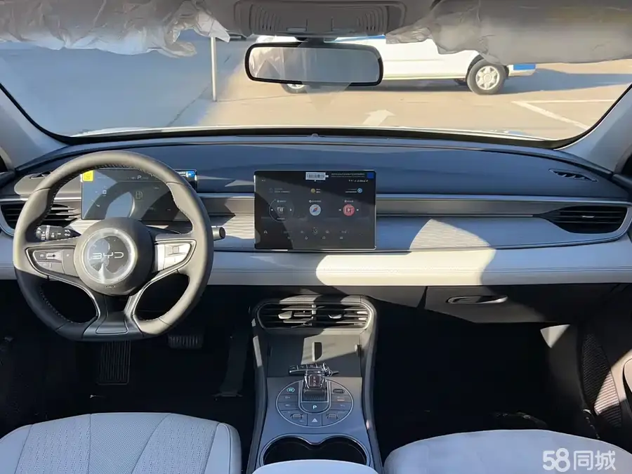 BYD Seal 05 DM-i 2025 car image #7