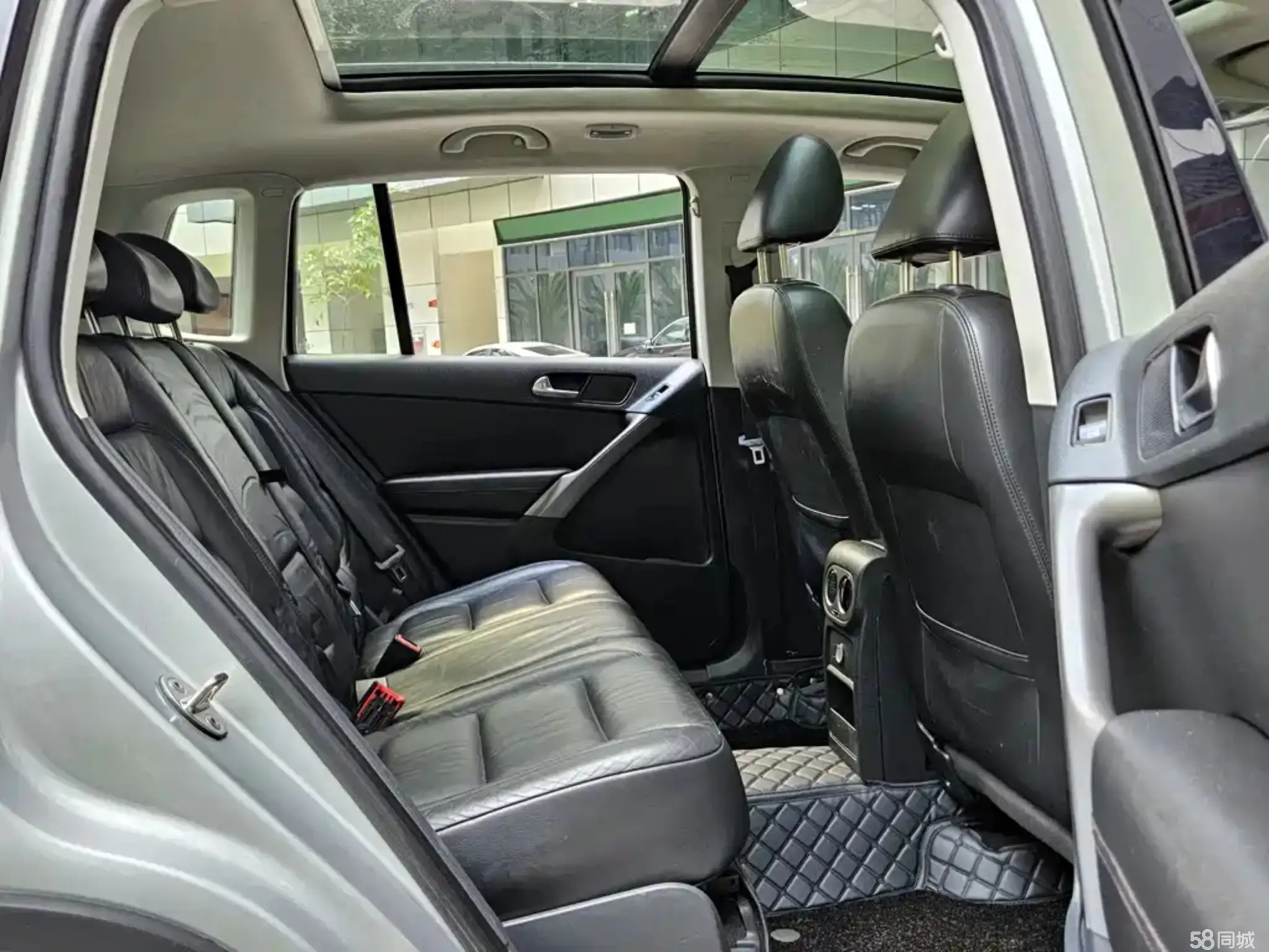 Volkswagen Tiguan 2011 #7 Volkswagen Tiguan 2011 car image #7