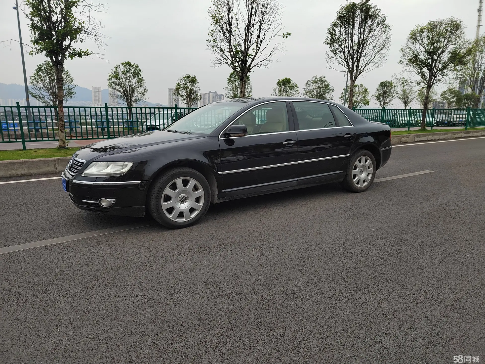 Volkswagen Pheaton 2008 immagine di auto #7