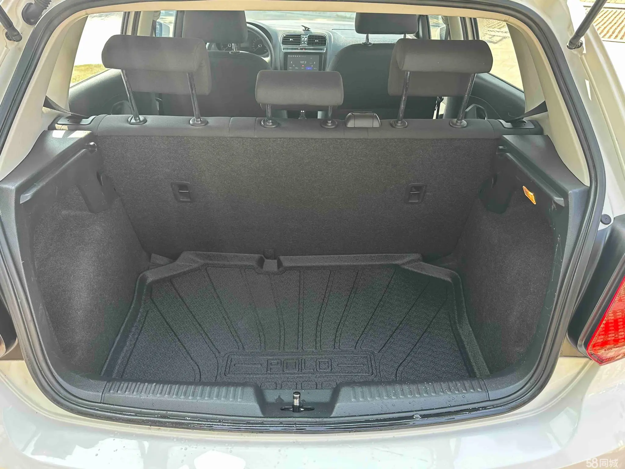 Volkswagen Polo 2017 car image #7