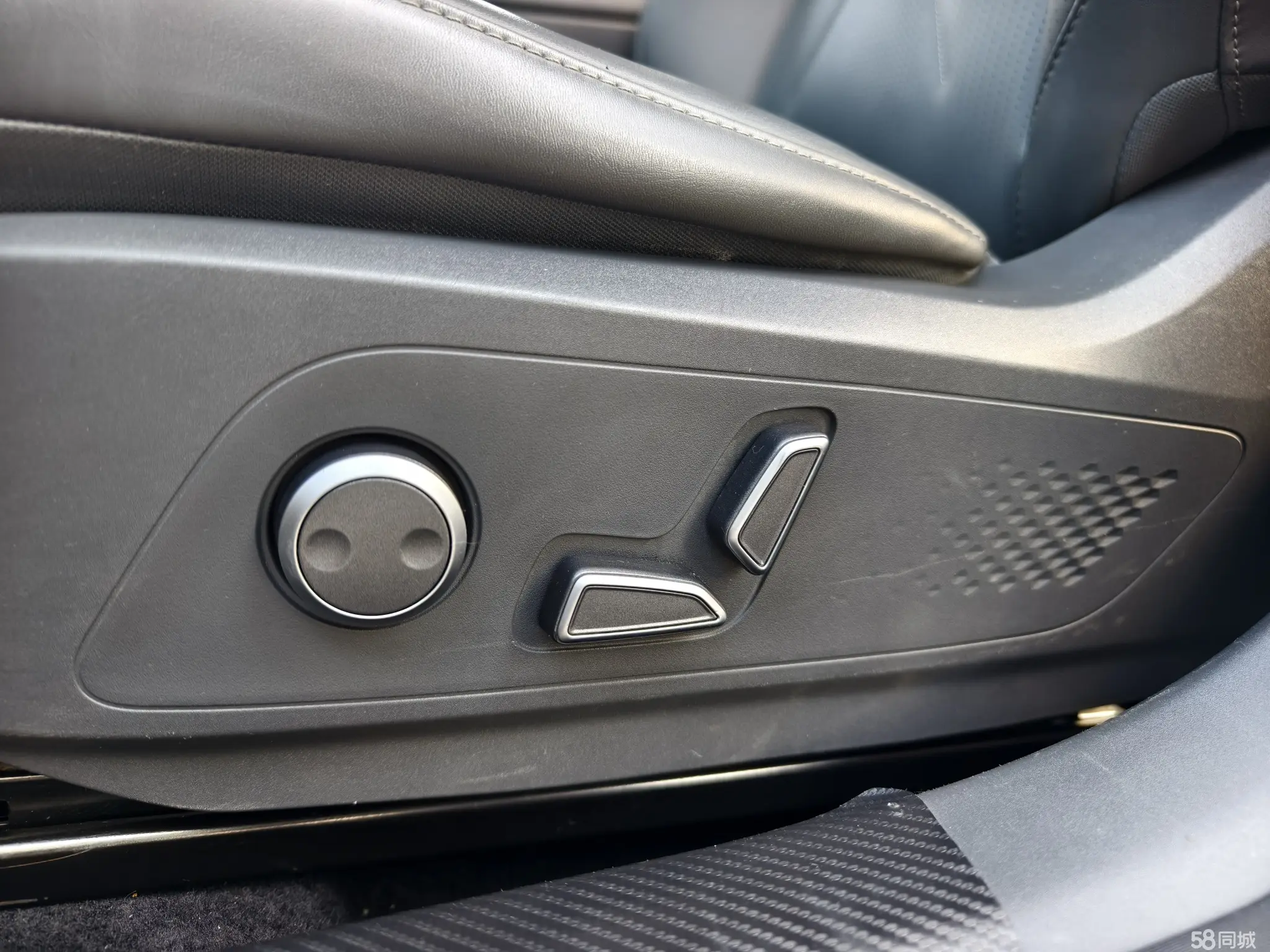 Deepal SL03 2022 #7 Deepal SL03 2022 car image #7