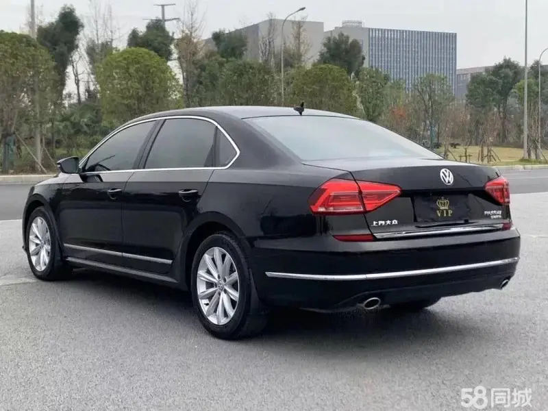 Volkswagen Passat 2017 car image #7