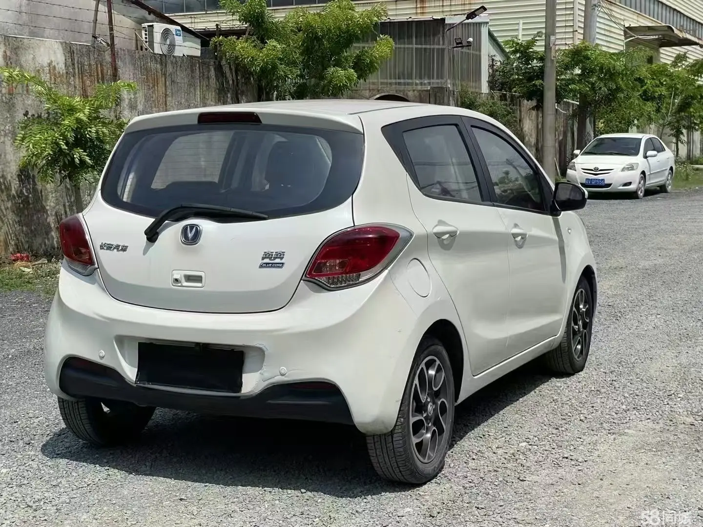 Changan BenBen 2017 изображение автомобиля #7