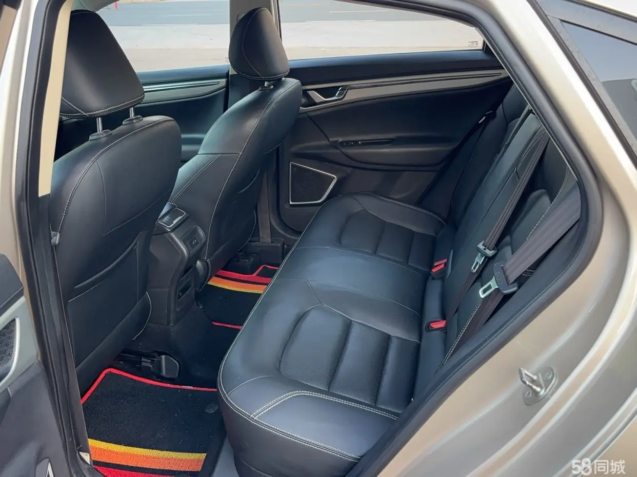 GEELY Emgrand GL 2017 car image #7