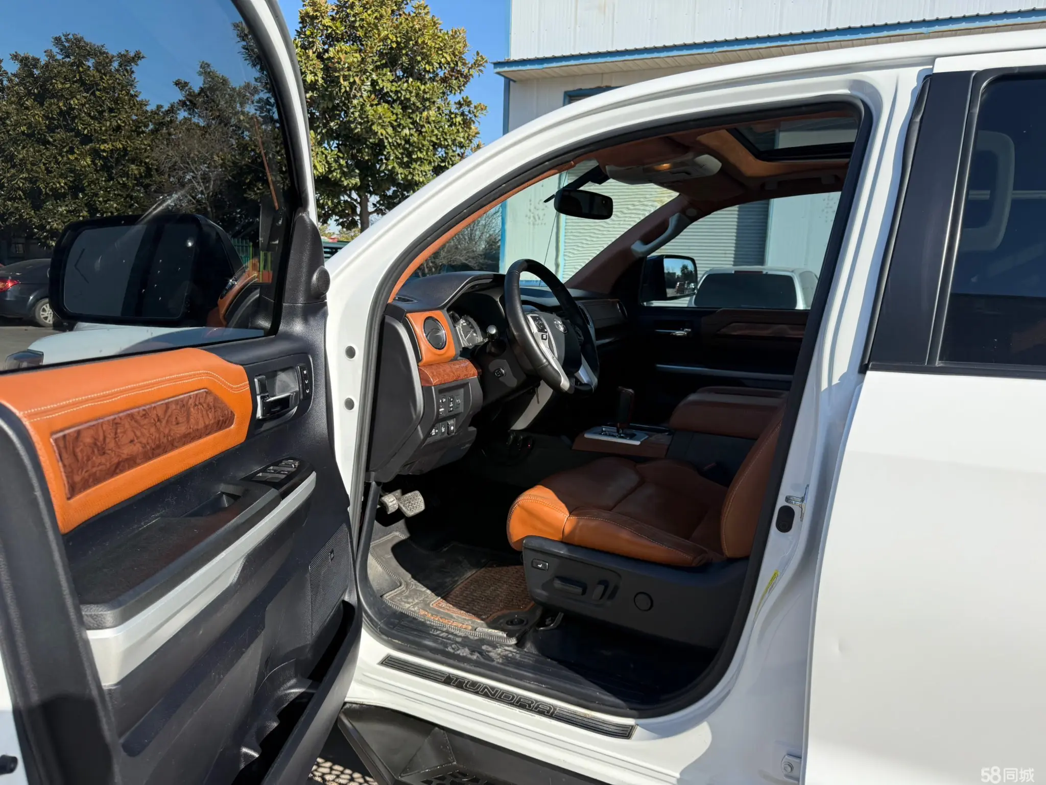 Toyota Tundra 2014 immagine di auto #7