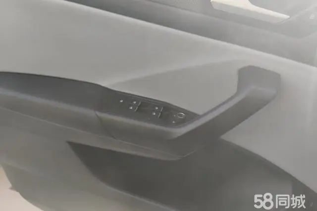 Volkswagen T-Roc 2023 #7 Volkswagen T-Roc 2023 car image #7