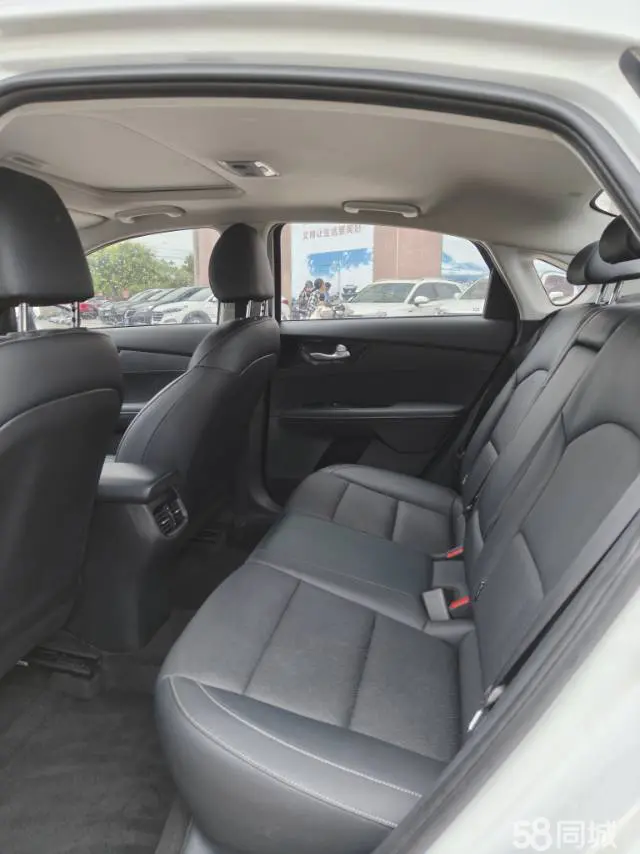 Kia K3 2021 image de voiture #7