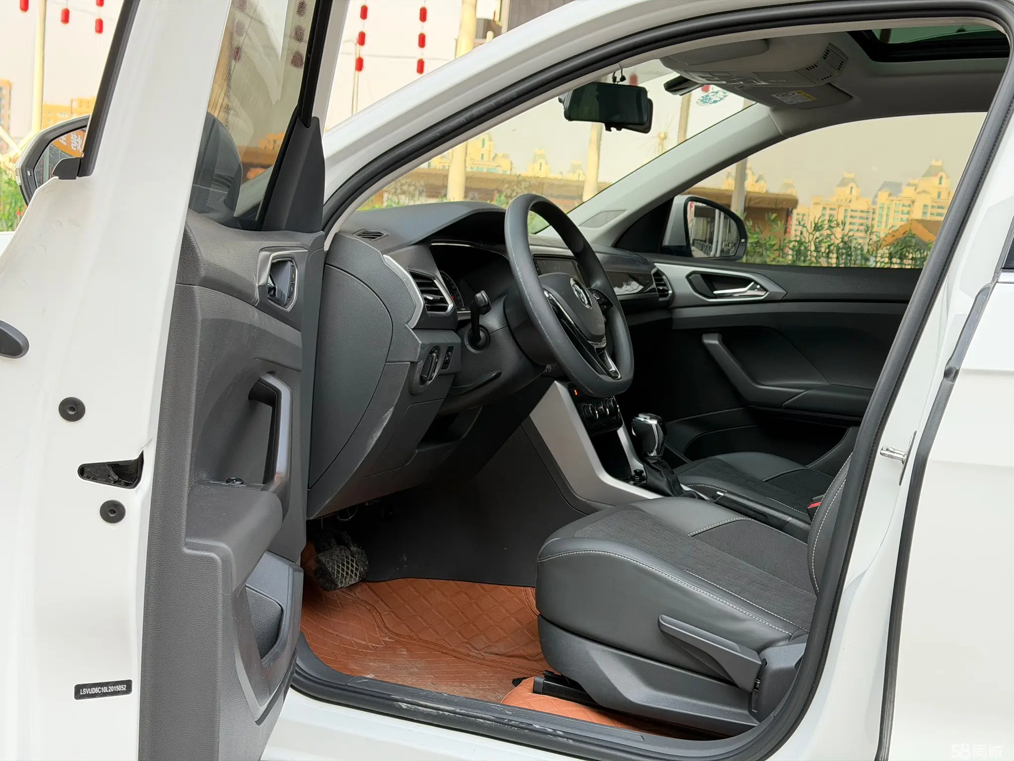 Volkswagen T-Cross 2020 #7 Volkswagen T-Cross 2020 car image #7