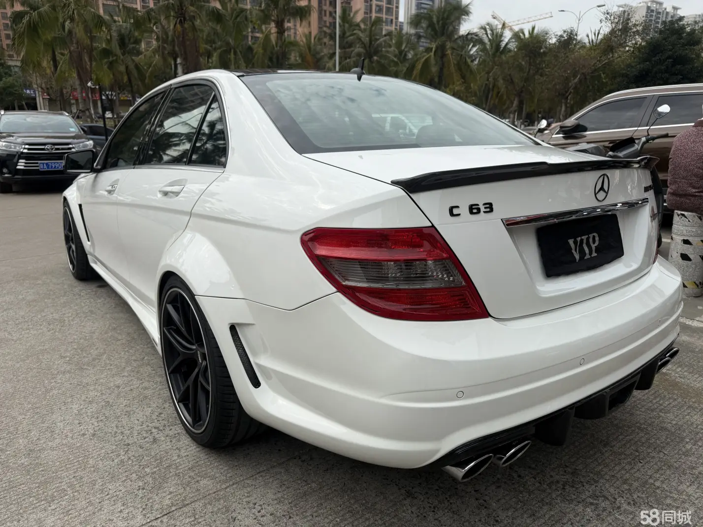 Mercedes-Benz C AMG 2011 car image #7