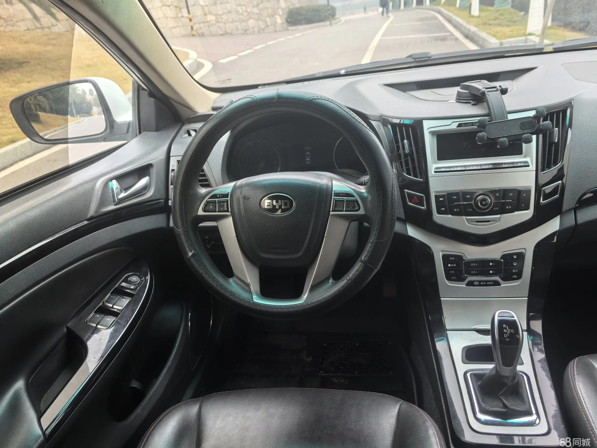 BYD e5 2018 #7 BYD e5 2018 car image #7