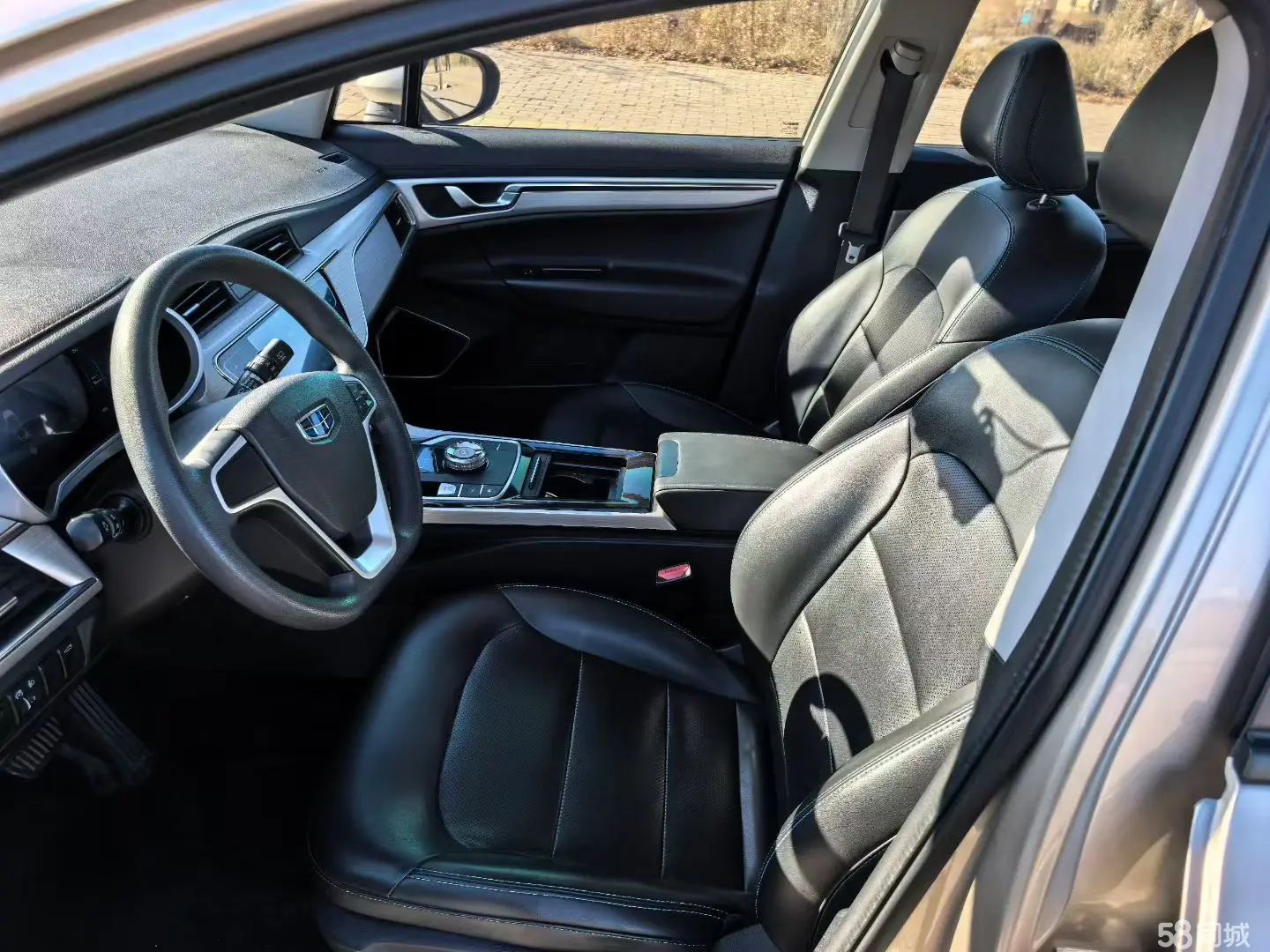 GEELY Emgrand GSe 2020 car image #7