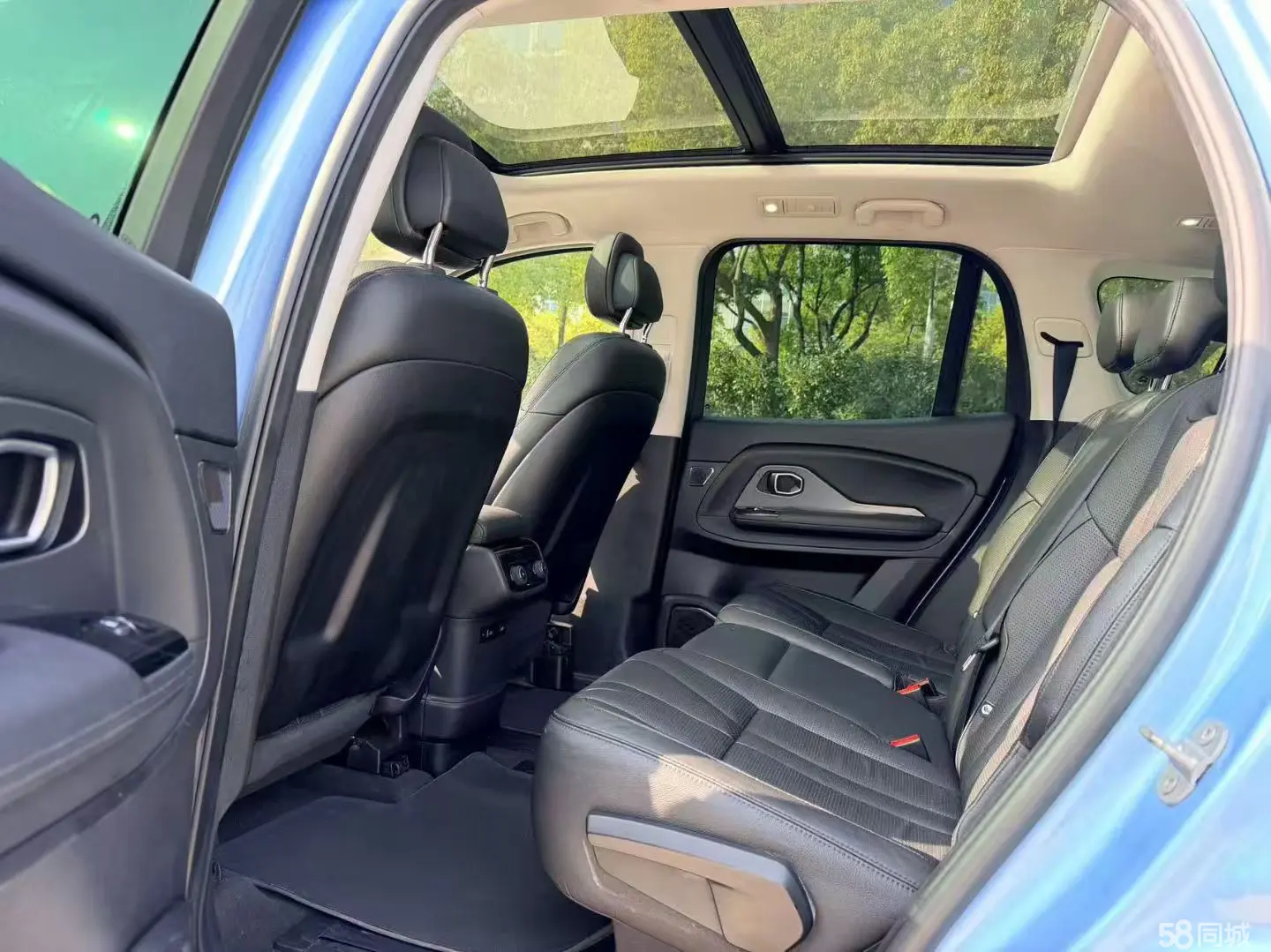 NIO ES8 2019 car image #7